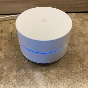 OEM White Google Wi-Fi Whole Home Wireless Router AC-1304 Powers On